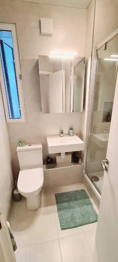 Stylish Soundproof Temple Bar Square Apartment Dublin